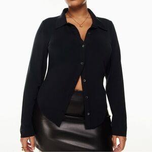 Aritzia Wilfred black button down